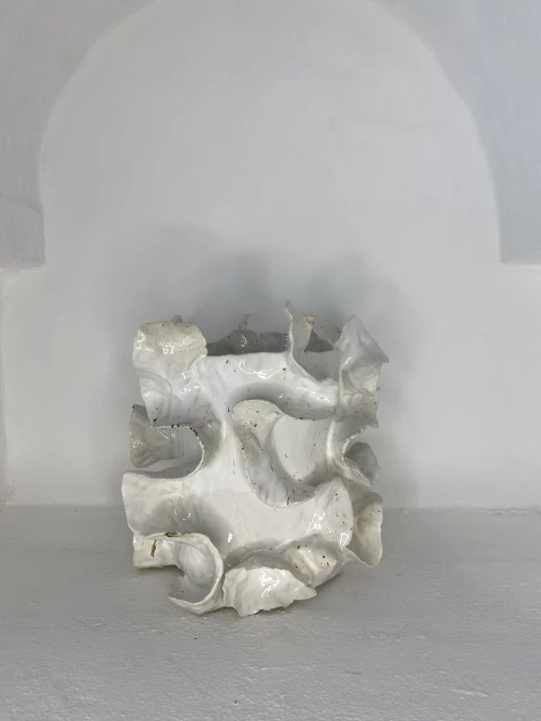 20-vase-lys-ler-hvid-glasur-lille
